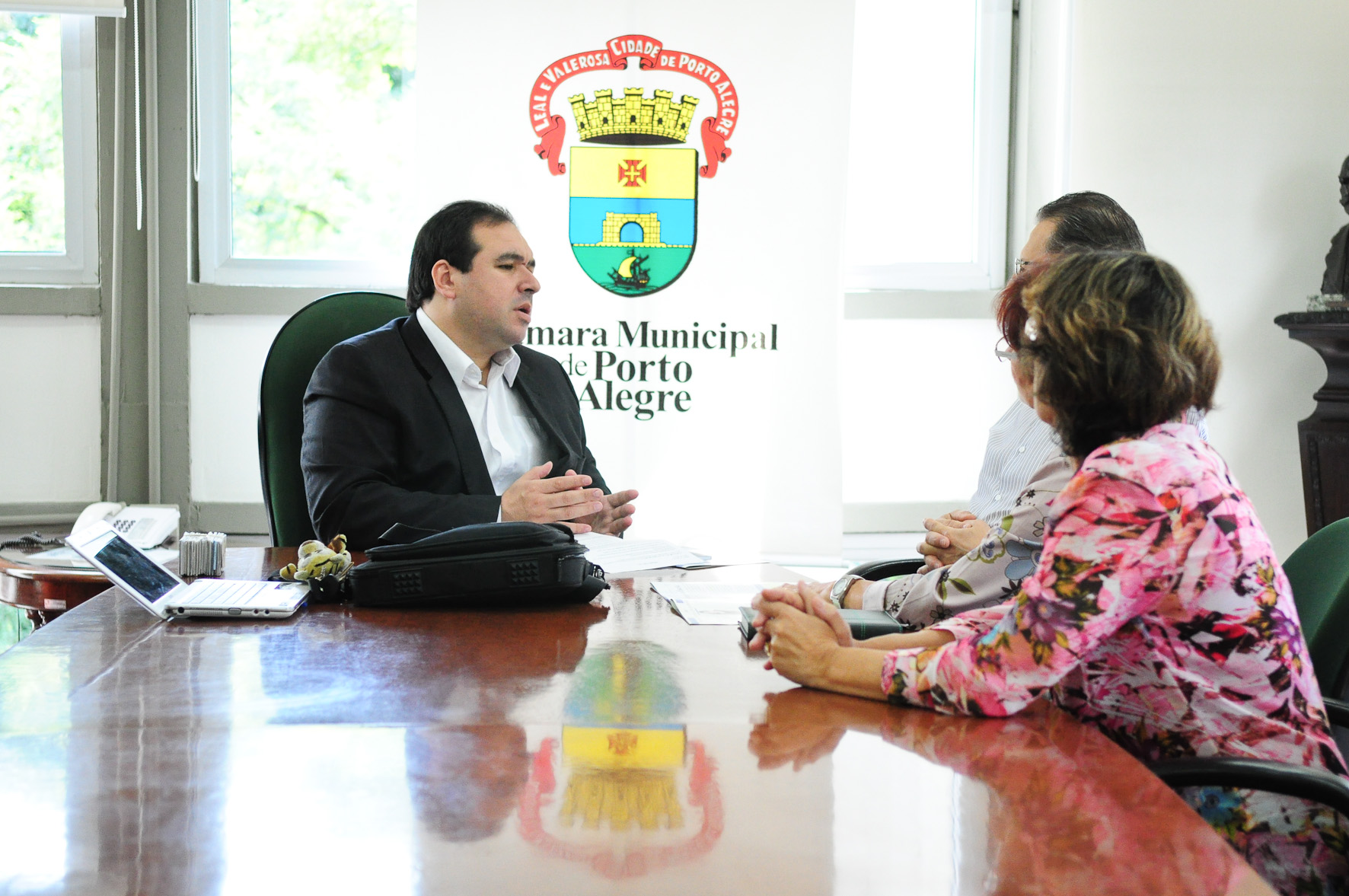 11 de_Abril_-_Legislativo_recebe_demandas_da_Associao_Amor_Exigente_foto_desire_ferreira_2