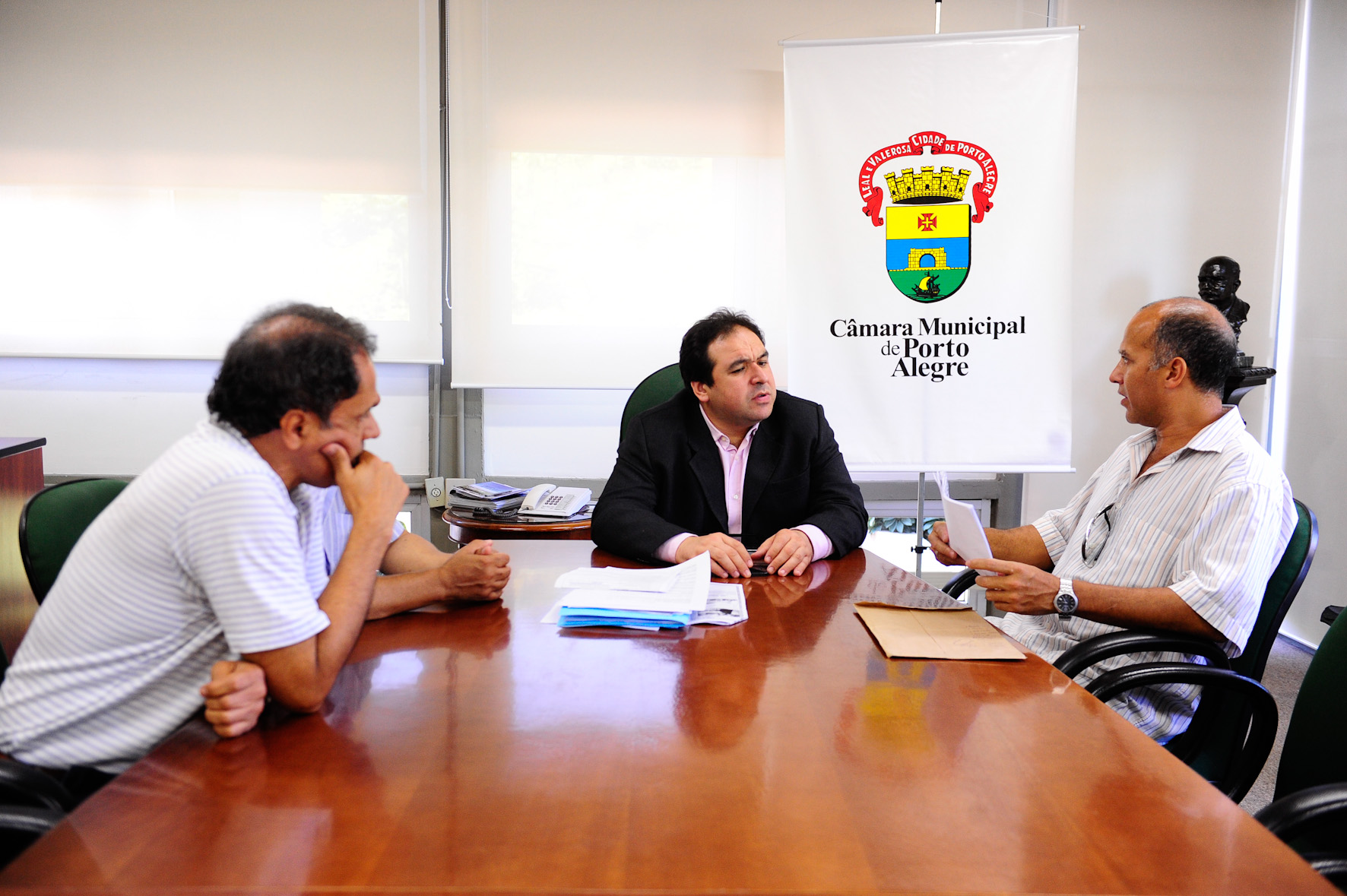 17 de_Dezembro_-_Reunio_com_a_Associao_dos_Assistentes_Administrativos_da_Prefeitura_ASAD_foto_leonardo_contursi_2