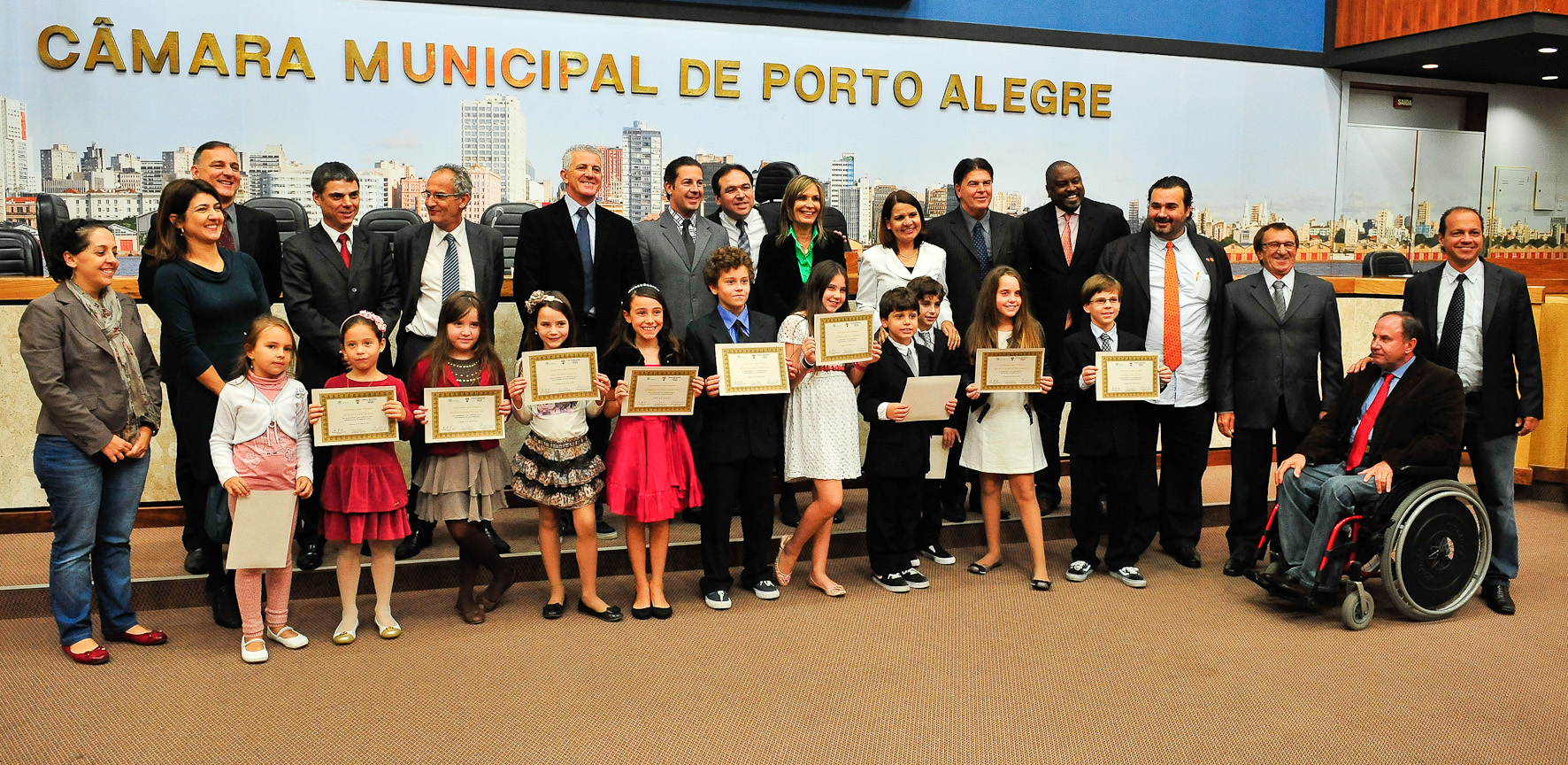 18 de_Abril_-_Diplomao_do_vereadores_mirins_do_Colgio_Israelita_foto_elson_sempe_2