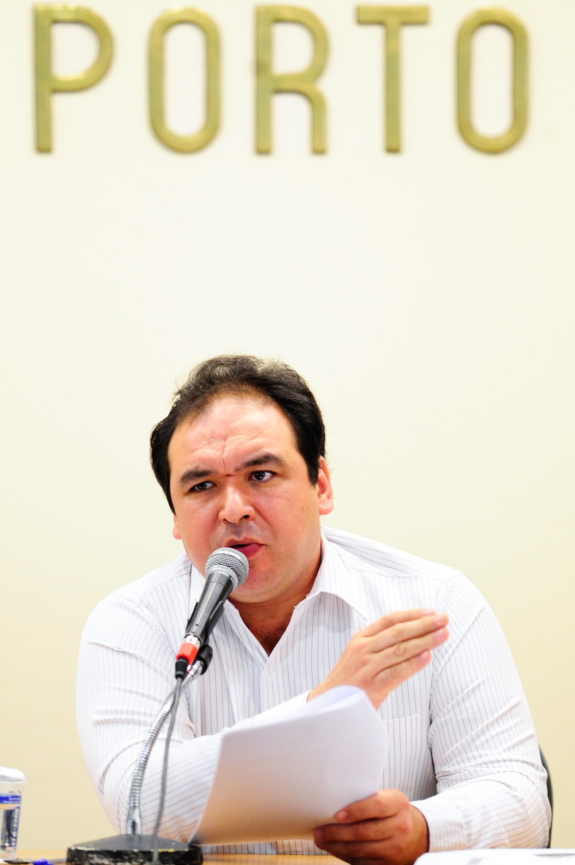 19 de_Dezembro_-_depoimento_do_presidente_da_CMPA_Dr._Thiago_Duarte_foto_leonardo_contursi_1