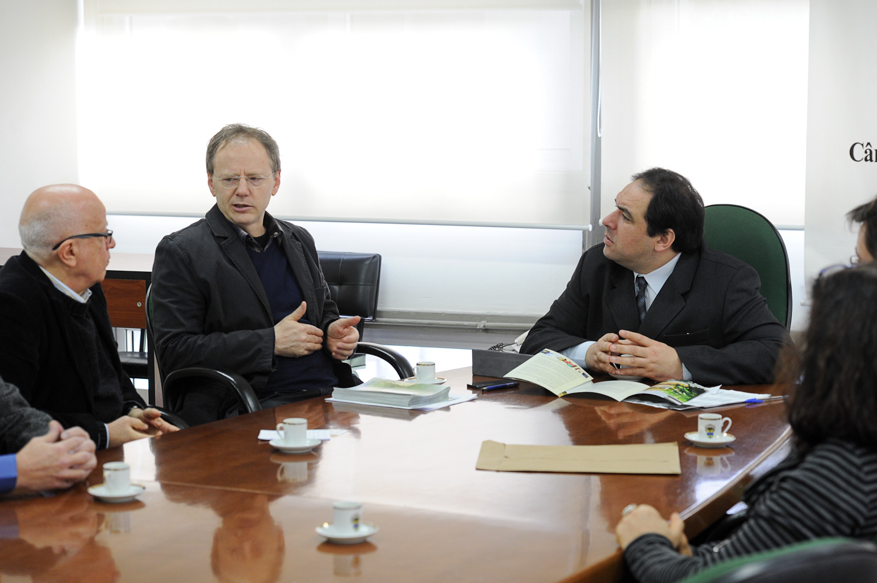 25 de_Novembro_-_Reunio_com_integrantes_da_Fundao_de_Economia_e_Estatstica_FEE_foto_tonico_alvares_3